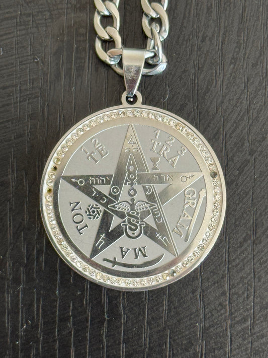 Medalla Tetragrammaton plateada